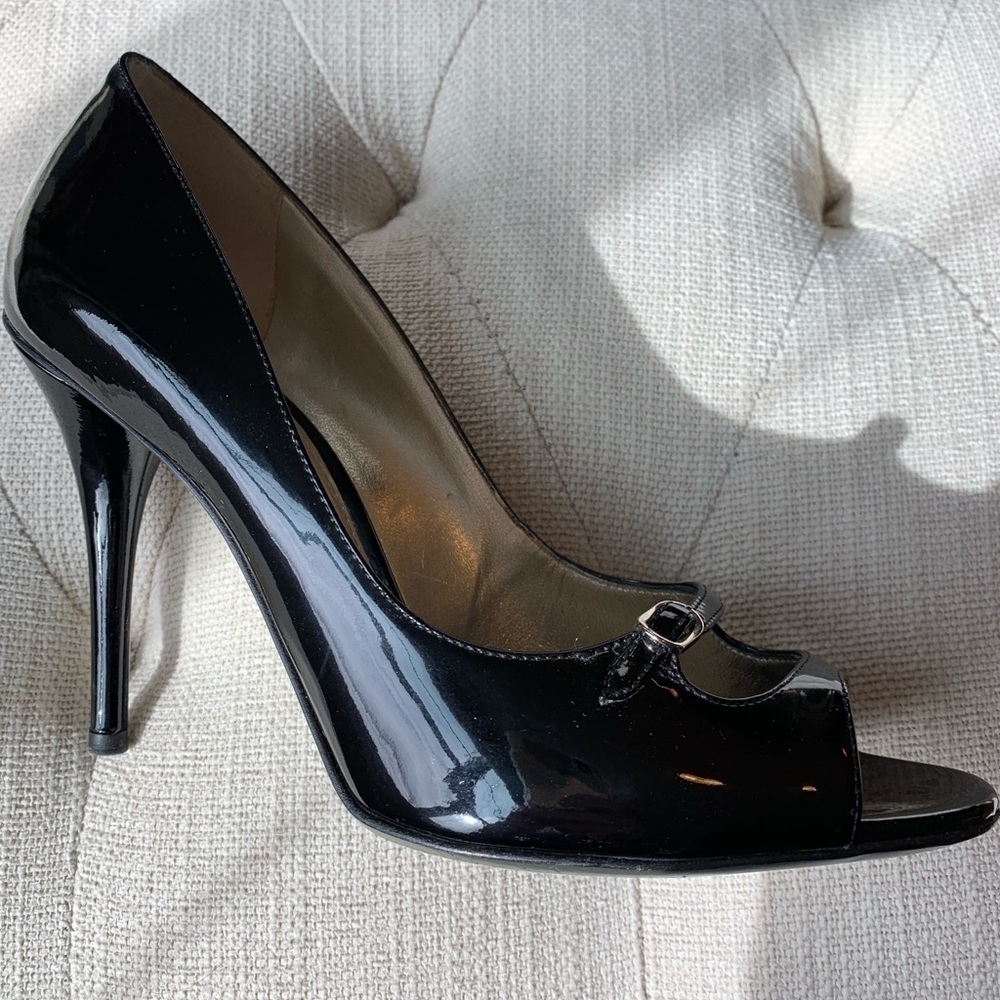 Dolce & Gabbana Vernice Spuntata Pump Black Patent Leather Size 38.5 - Picture 2 of 15